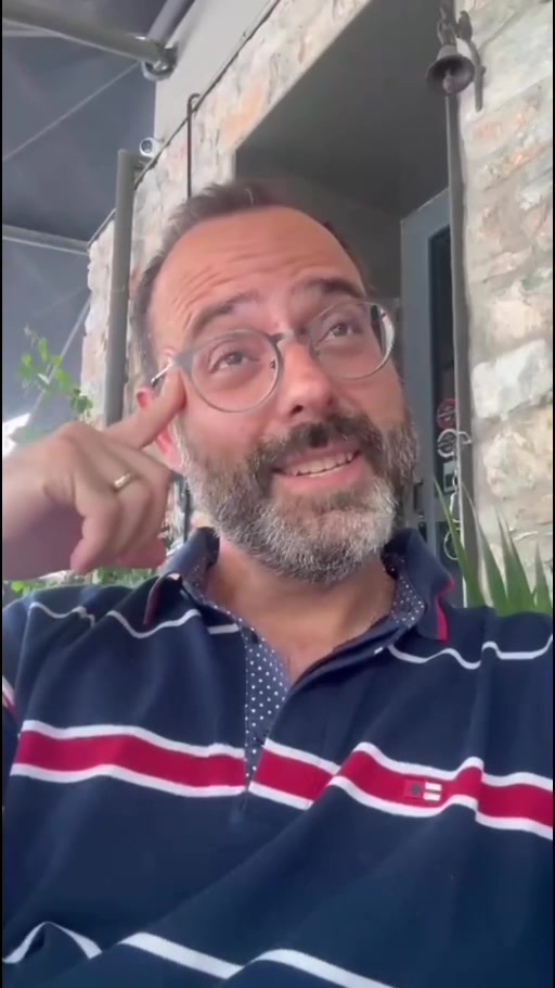 Σπέρνει τον πανικό ο Μαραβέγιας στα social