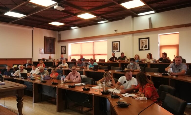 Ανακατατάξεις στη Δημοτική Αρχή Βόλου: Παραιτήθηκε ο Μιχάλης Καπουρνιώτης – Νέοι ρόλοι για Τζούνη και Παξινού