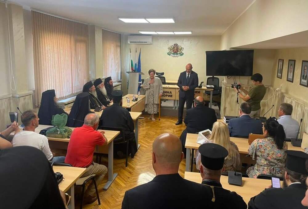 Πομόριε: Ο Δήμος Βόλου στις εκδηλώσεις μνήμης για τα 120 χρόνια από την πυρπόληση της Αγχιάλου — φωτογραφία 7