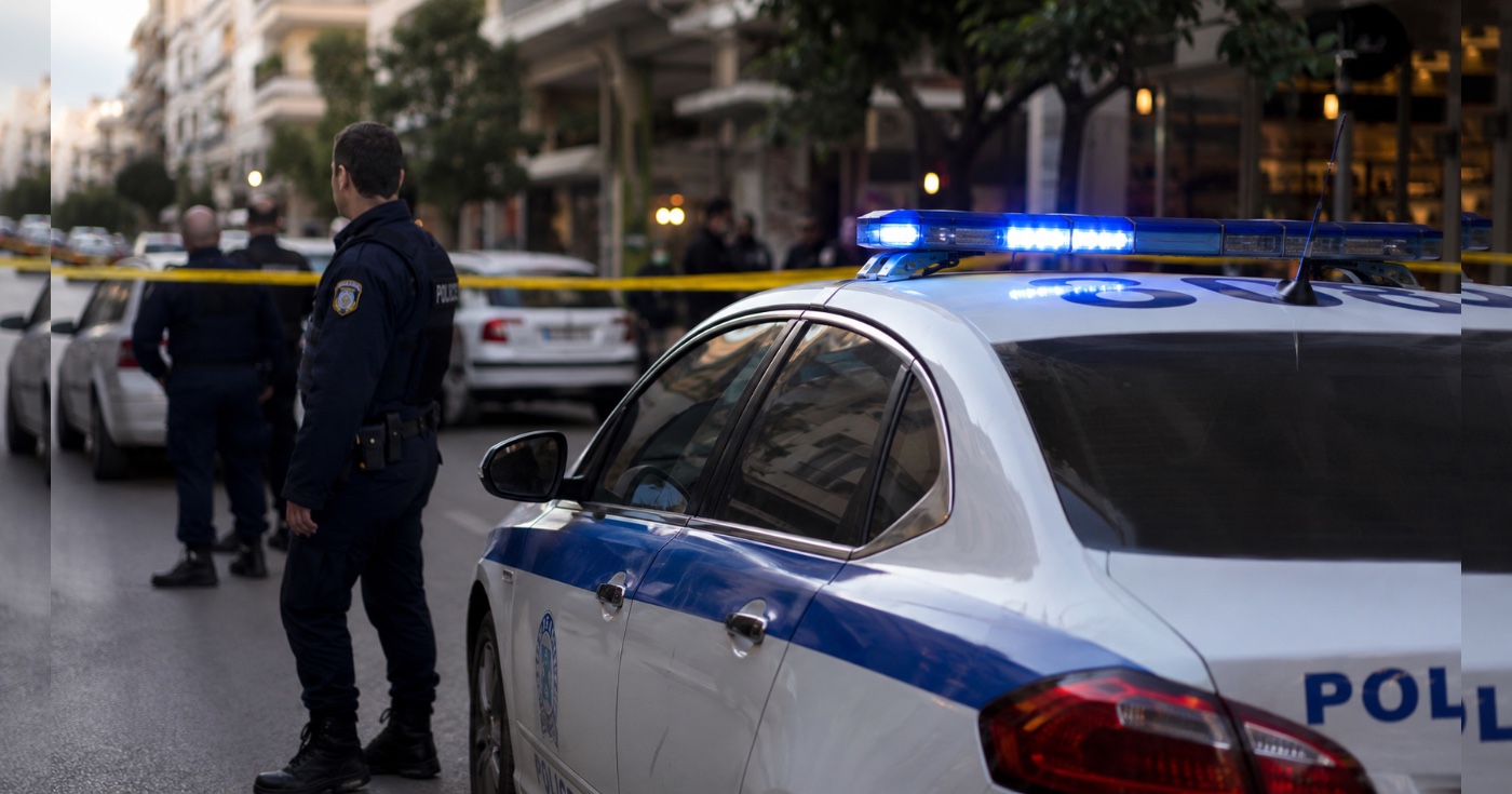 Σκόπελος: Δύο συλλήψεις για υπέρβαση της παραχωρημένης έκτασης στον αιγιαλό