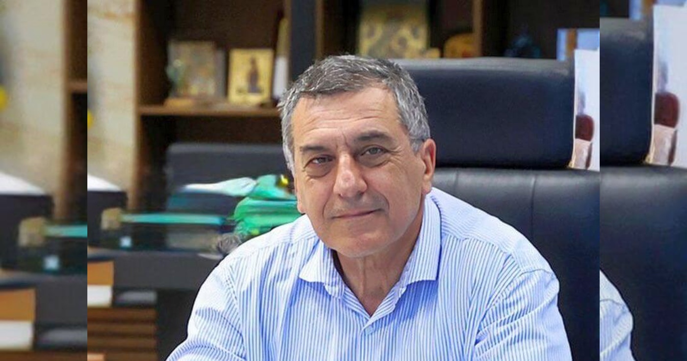 «Είσαι πολύ μ@λ@κ@ς»: Το μήνυμα πολίτη στον Κουρέτα και η απάντησή του