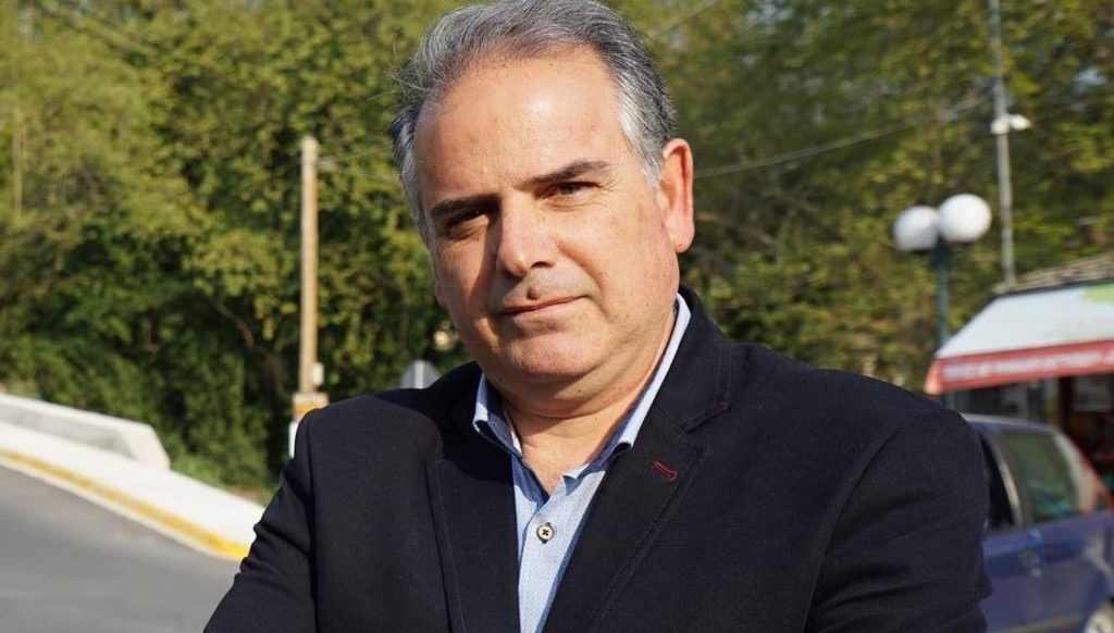 Νέο δωρεάν μάθημα Σαββάκη για τα οικονομικά στην αντιπολίτευση, αλλά αυτοί… «μπουμπούνες»