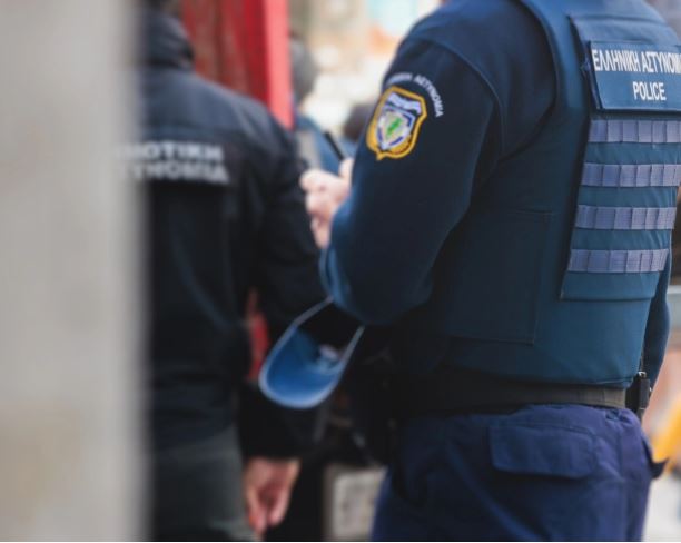 Απολογείται σήμερα ο αστυνομικός στον Βόλο που συνελήφθη για δωροληψία