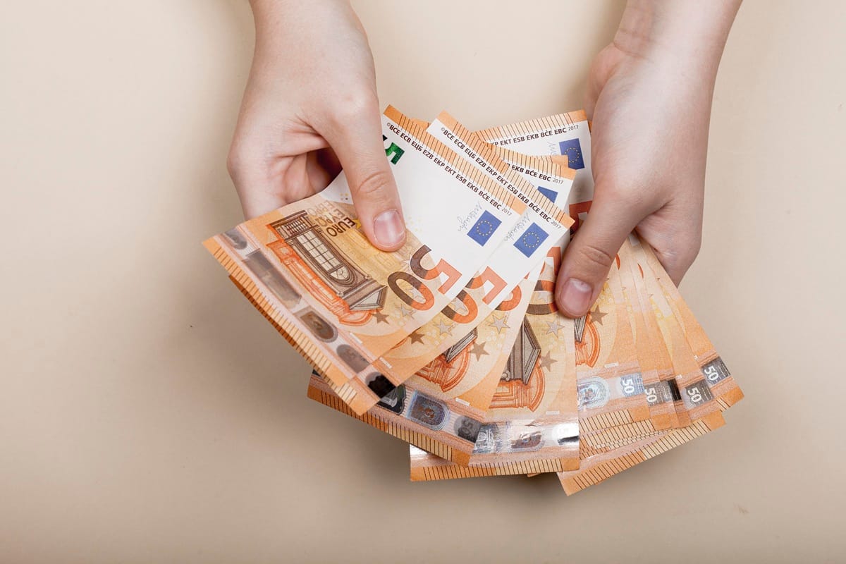 Η εξειδίκευση των μέτρων της ΔΕΘ: Τα νέα ποσά, οι δικαιούχοι και οι ημερομηνίες – Οι μεγάλοι κερδισμένοι