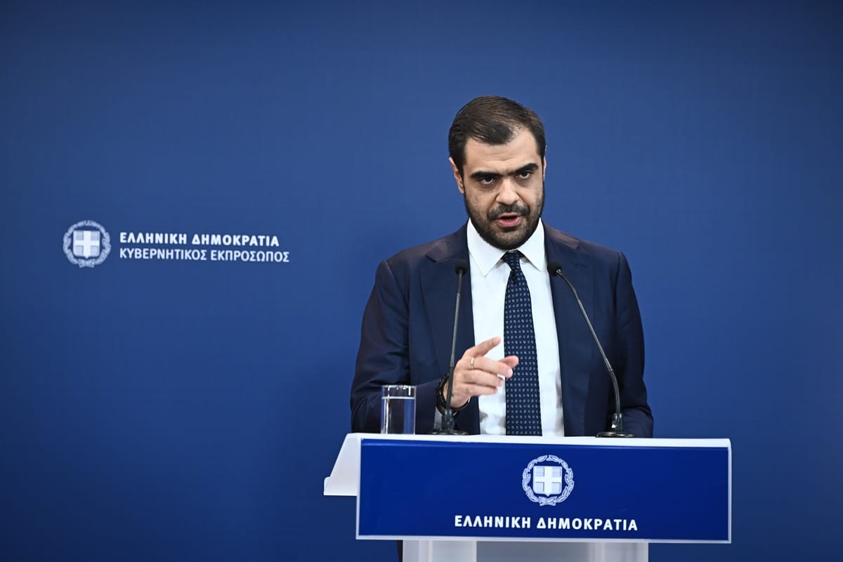 Μαρινάκης για μέτρα ΔΕΘ: Δεν δώσαμε ακόμη 13η σύνταξη γιατί τα μαθηματικά δεν βγαίνουν – Τι είπε για ενοίκια και ΦΠΑ στα καύσιμα