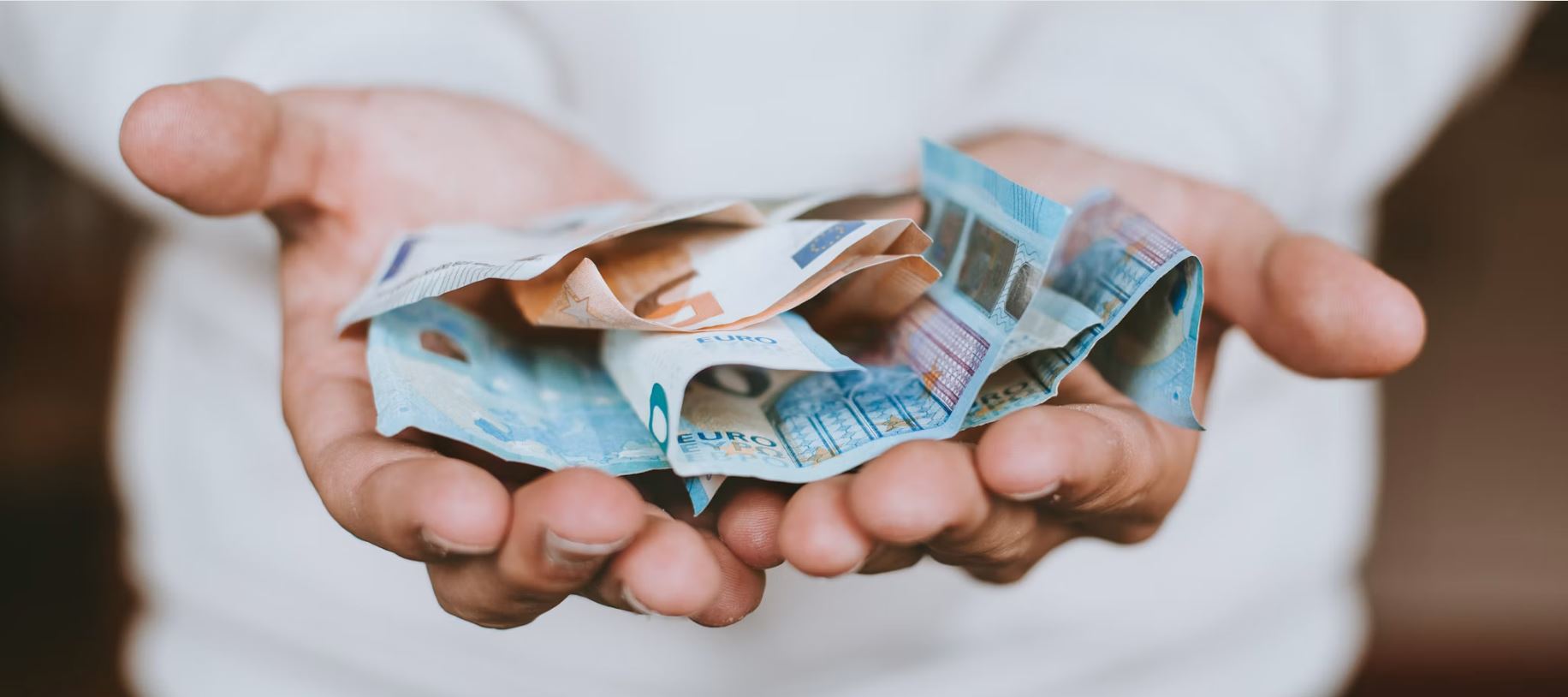Εφάπαξ παροχή 500 ευρώ στους δημοσίους υπαλλήλους: Τι αναφέρει η Ένωση Δικαστών και Εισαγγελέων