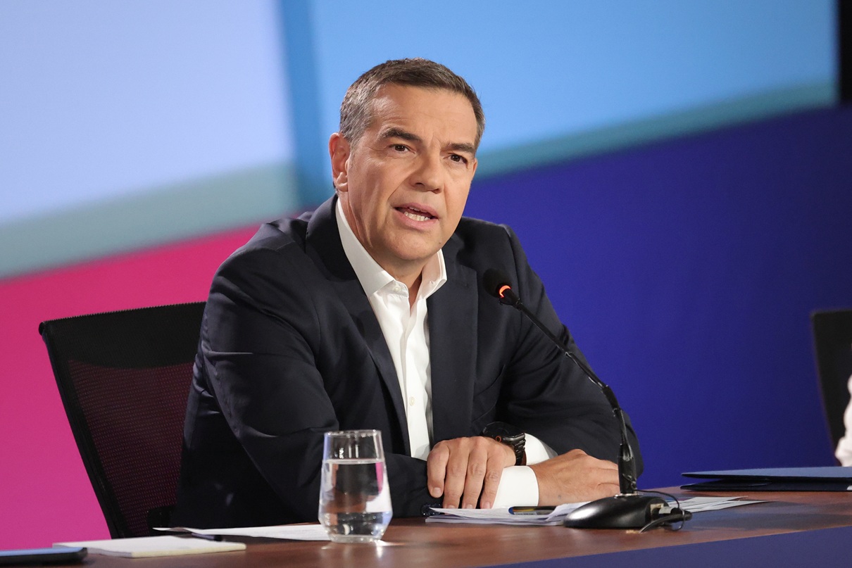 Αλέξης Τσίπρας: “Δεν ζητώ δεύτερη ευκαιρία για εμένα, αλλά ευκαιρία για τη χώρα”