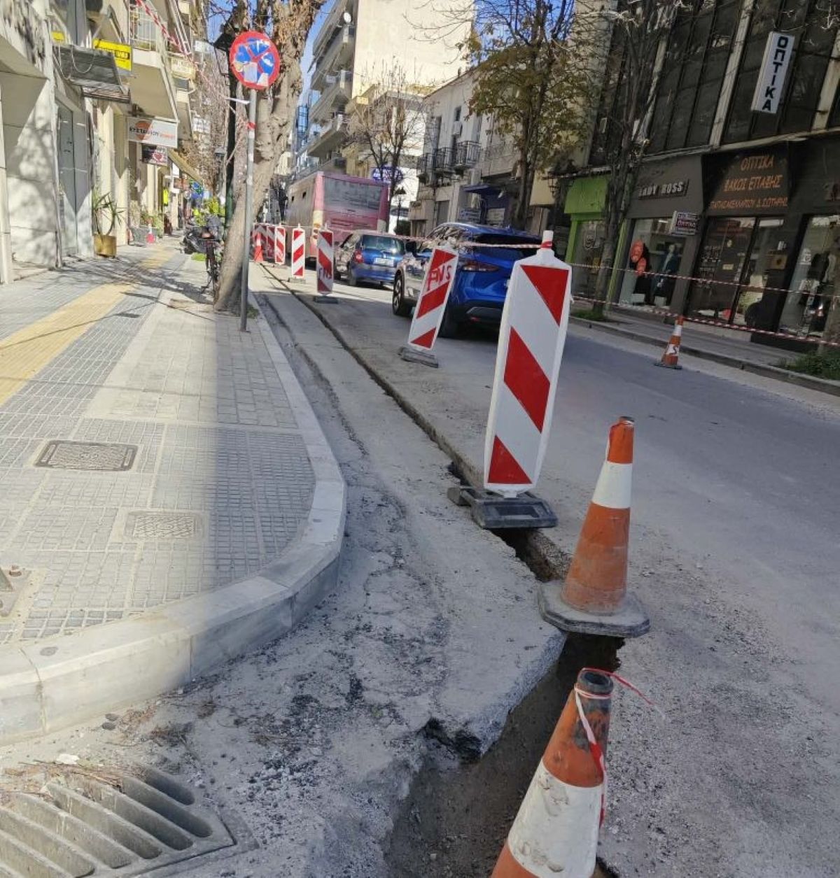 Ποινή φυλάκισης 8 και 5 μηνών σε δύο υπεργολάβους για τον τραυματισμό ποδηλάτη σε έργα οπτικών ινών