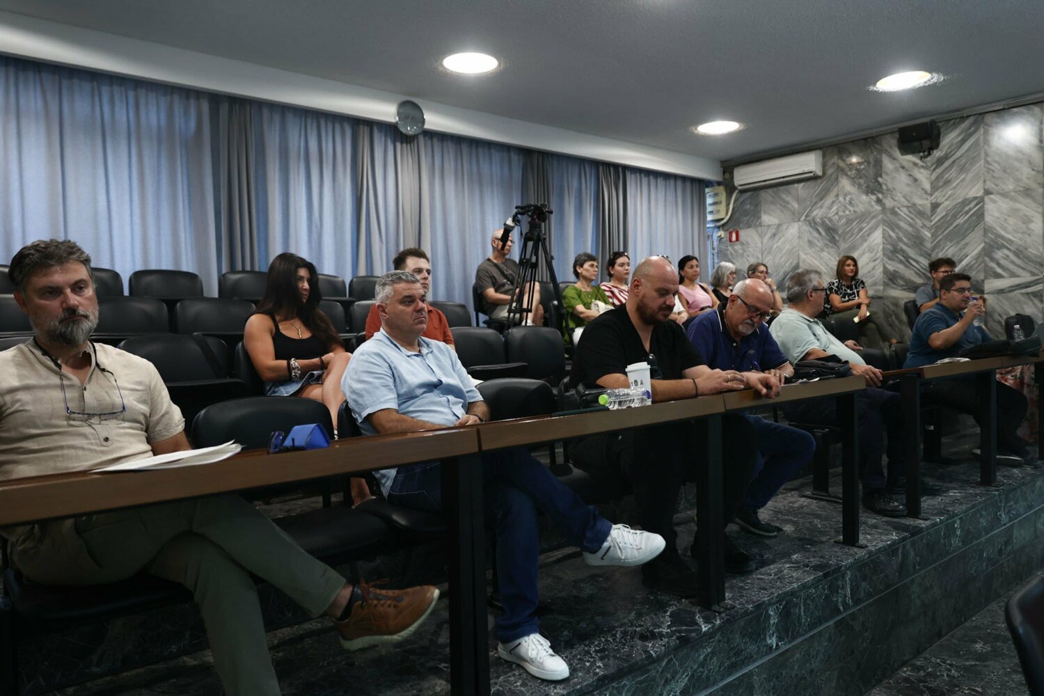 Άγιος Θωμάς – Θεοπόμπου: Ένας δρόμος που άλλαξε μετά τον Daniel αλλά με νέα ζητήματα ασφάλειας που προβληματίζουν τους κατοίκους