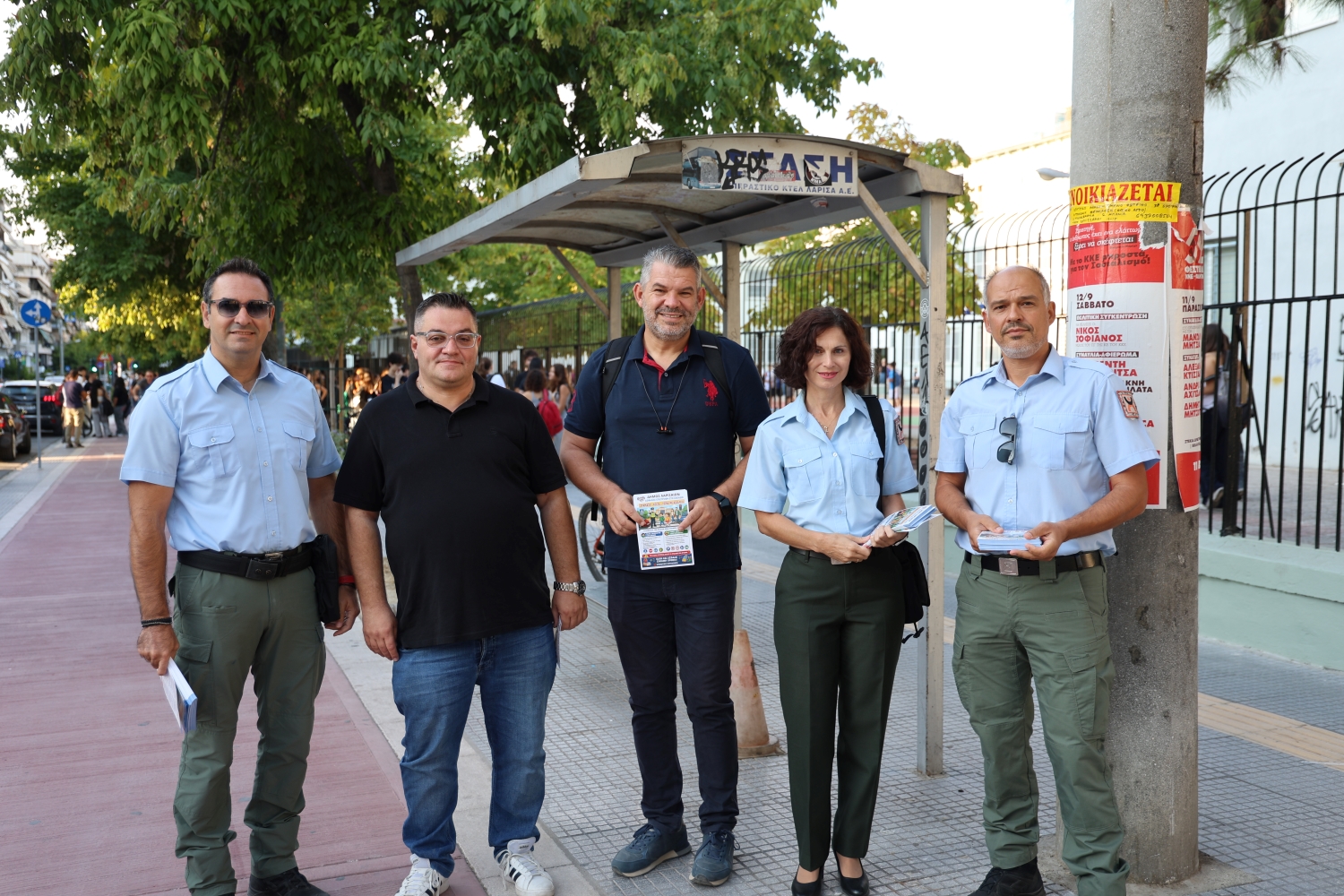 Δήμος Λαρισαίων: Ενημερωτική δράση για την ασφαλή μετακίνηση των μαθητών στα σχολεία – Το πρωί της Δευτέρας στην Ανθίμου Γαζή (φώτο – βίντεο)