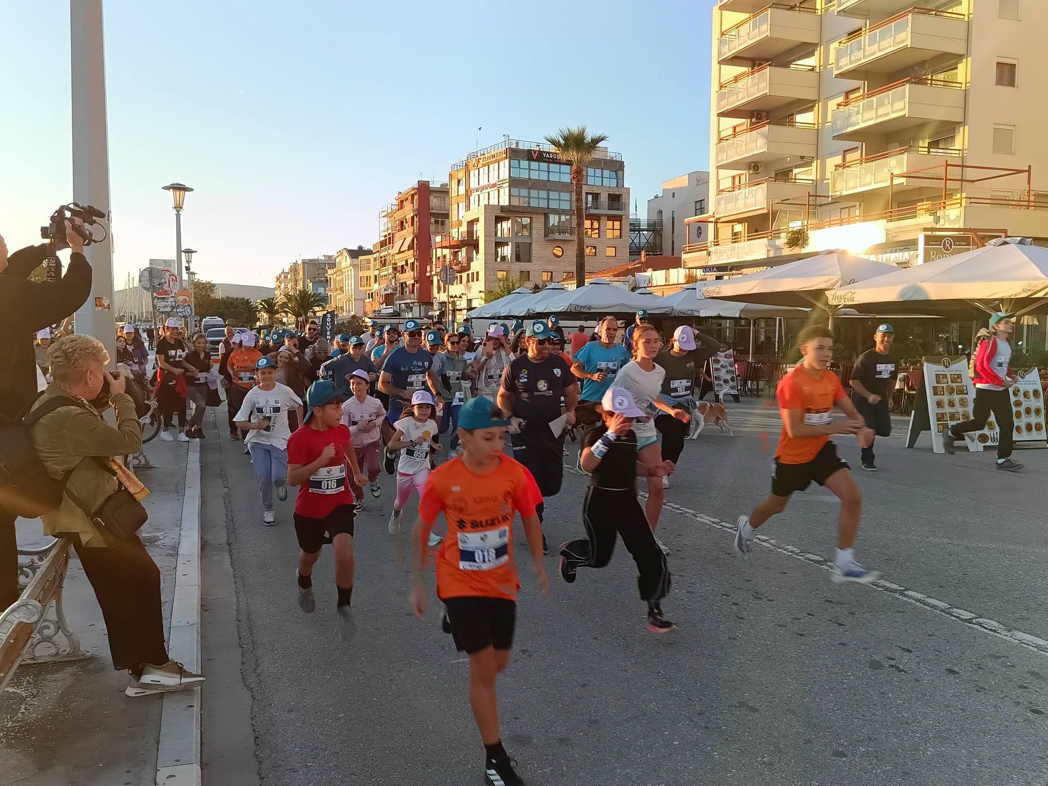 Γέμισε με ελπίδα η παραλία του Βόλου στον αγώνα δρόμου της Ελληνικής Εταιρείας Νόσου Αλτσχά’ι’μερ και Συγγενών Διαταραχών Βόλου