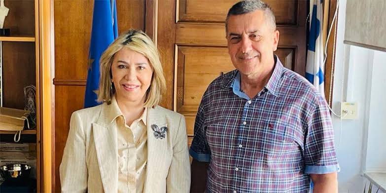 Μεγαλοπρεπές “άδειασμα” Κουρέτα σε Ζέτα για το Δικαστικό Μέγαρο – Στον «αέρα» οι ισχυρισμοί της