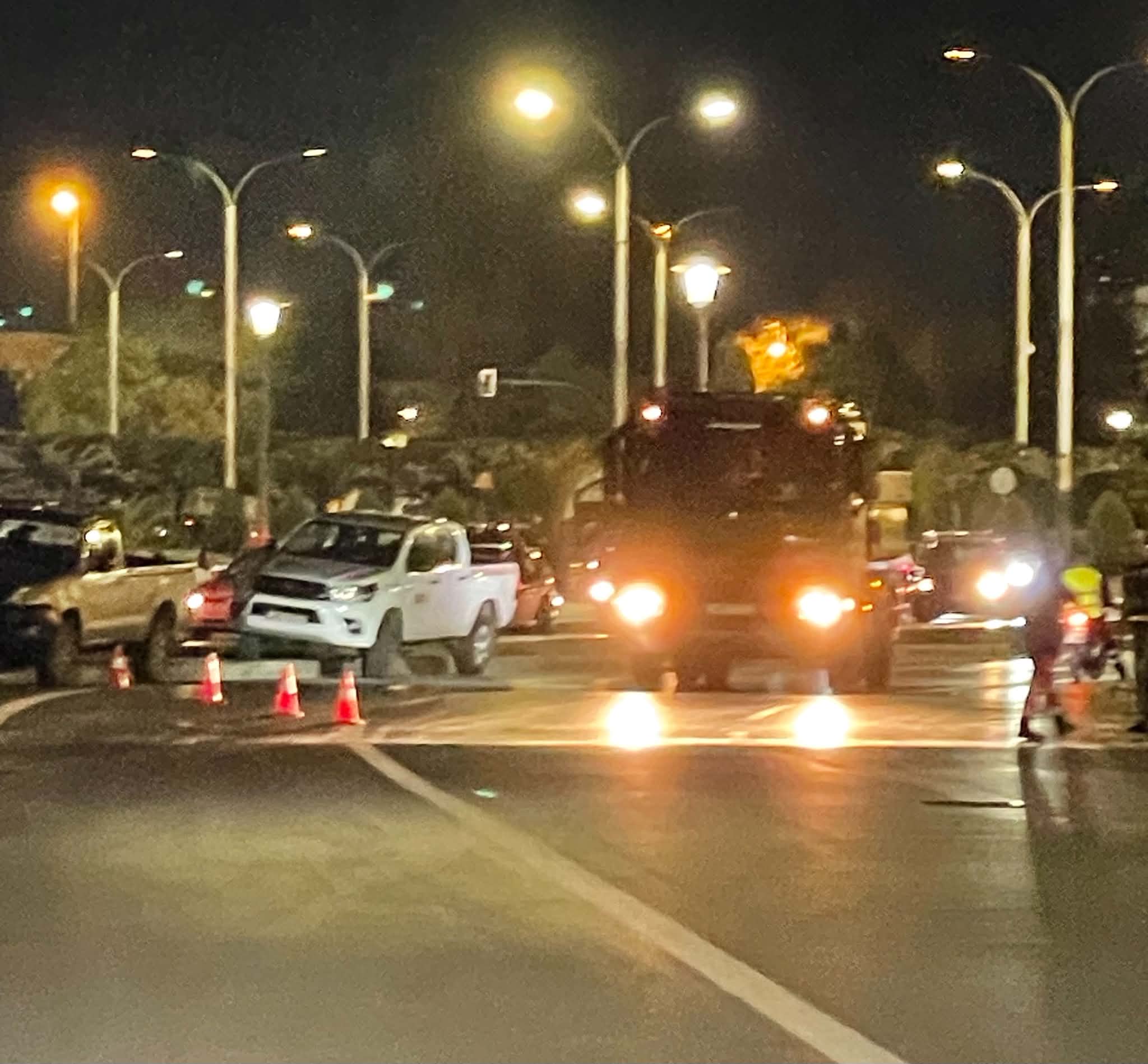 Εργα διαγραμμίσεων στο κέντρο του Βόλου, αλλά, χωρίς εφαρμογή των νόμων για το κυκλοφοριακό μετά