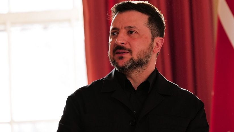 Ζελένσκι: Η Ουκρανία βρίσκεται σε συνεχή επαφή με τους Αμερικανούς διαπραγματευτές