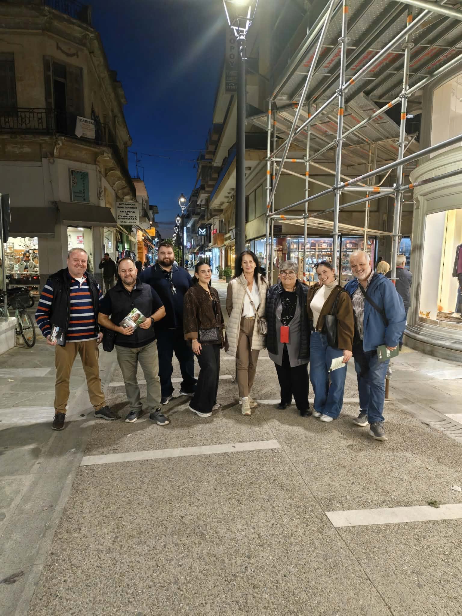 Στην κεντρική αγορά του Βόλου κλιμάκιο του ΠΑΣΟΚ Κινήματος Αλλαγής Μαγνησίας