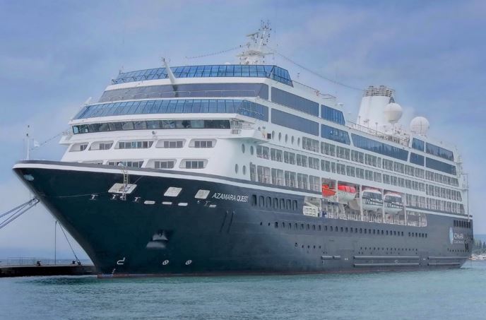 Στο λιμάνι δένει το κρουαζιερόπλοιο «Azamara Quest»