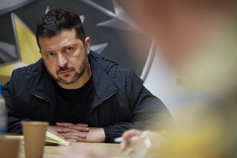 Ζελένσκι: Η Ουκρανία θα εντείνει τις επιθέσεις σε ρωσικά διυλιστήρια